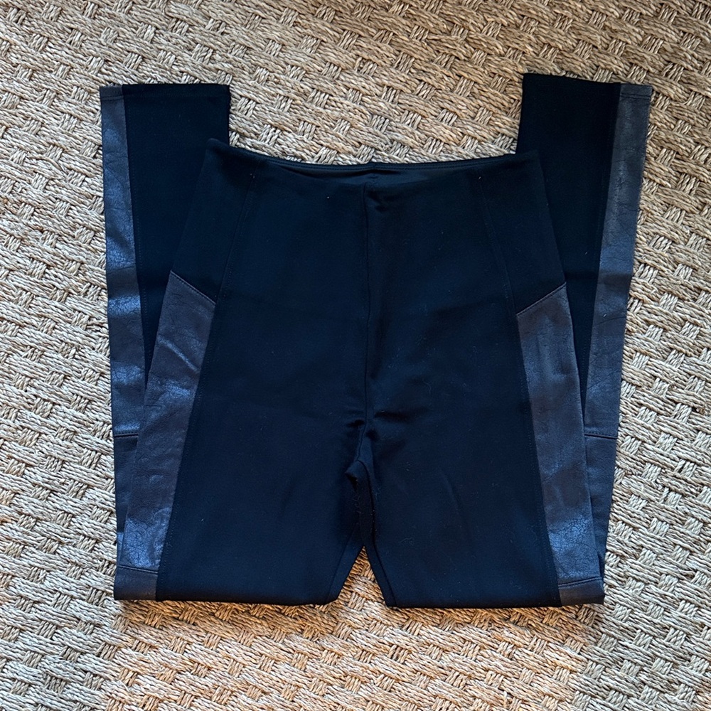 Lysse Black and Faux Leather Leggings
